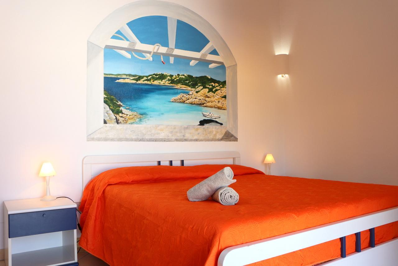 Residence Ponente Santa Teresa Gallura Exterior photo