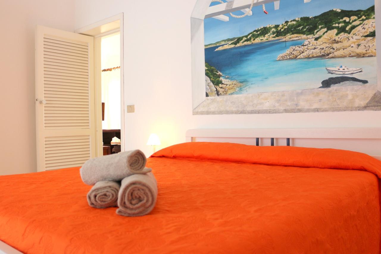 Residence Ponente Santa Teresa Gallura Exterior photo